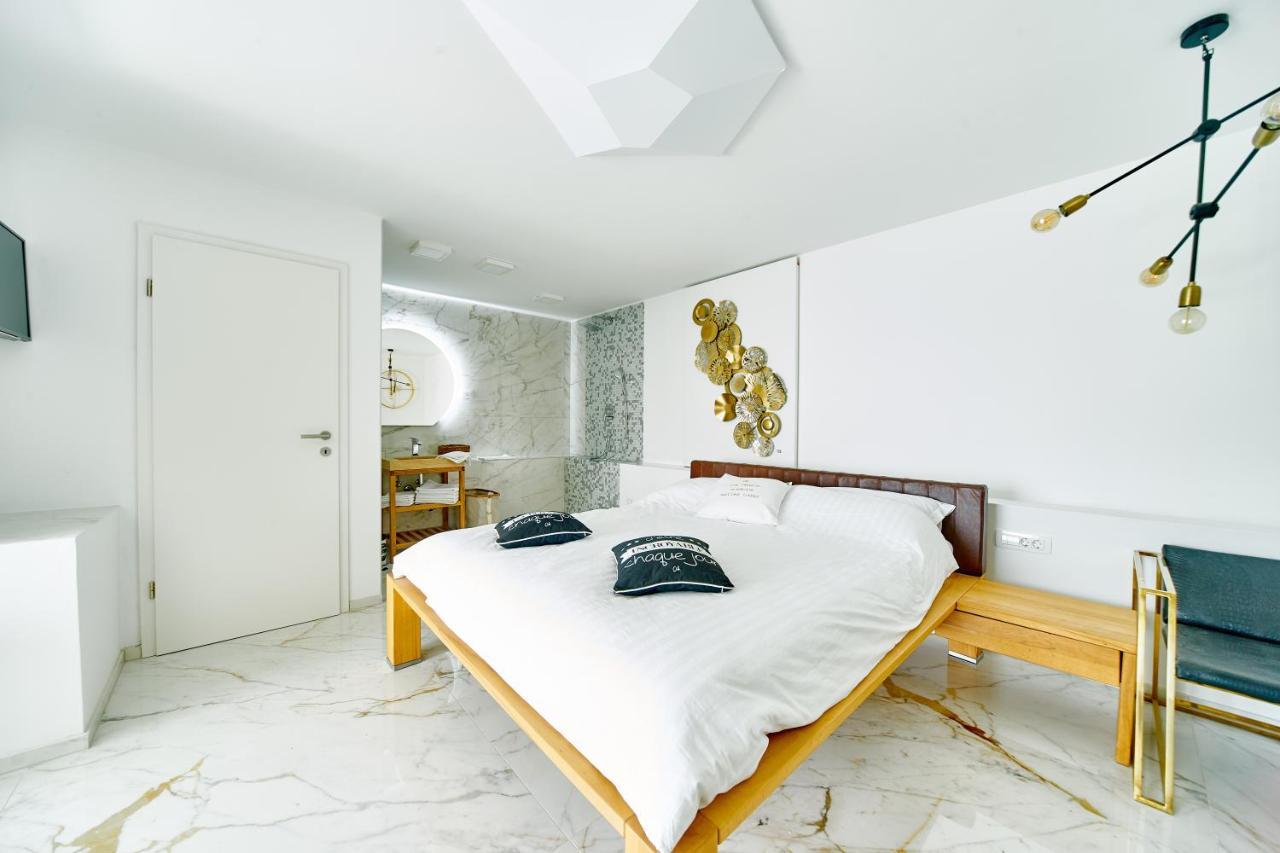 Gallery Luxury Suites & Rooms Сплит Экстерьер фото